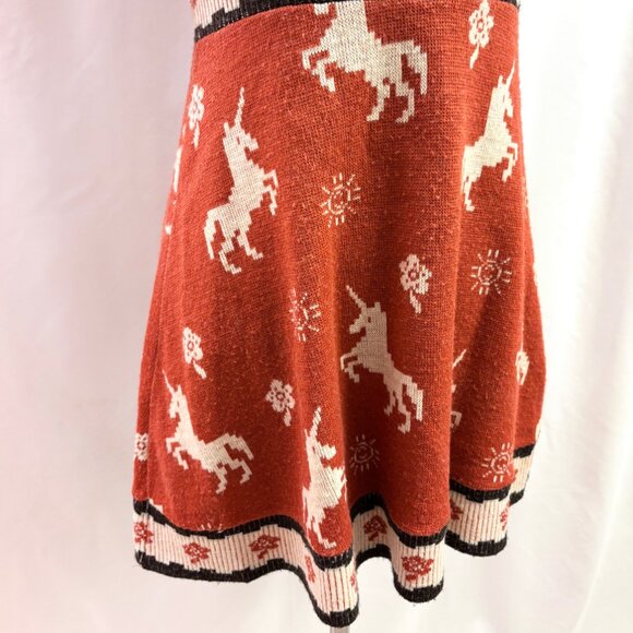 Vintage red unicorn sweater dress - fits like a small - Picture 2 of 4